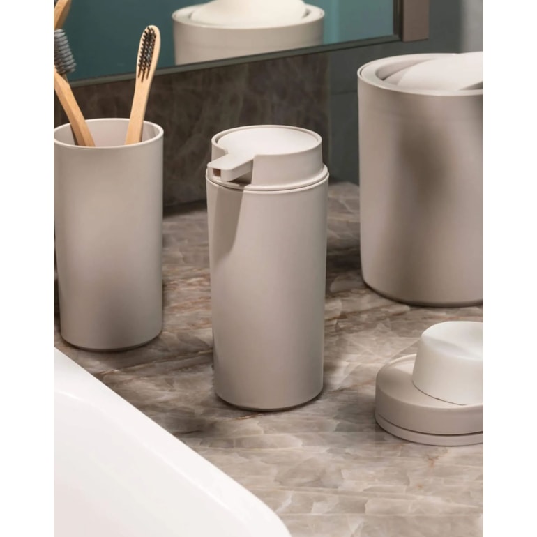 image_14598e32-3d61-4951-af8c-a1e206efbff8